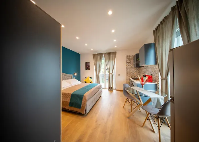 Salernum Luxury Apartament *